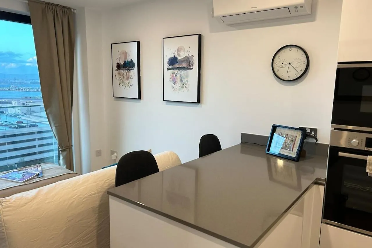 Forbes Suite1103 -Hosted By Sweetstay Gibraltar Apartment